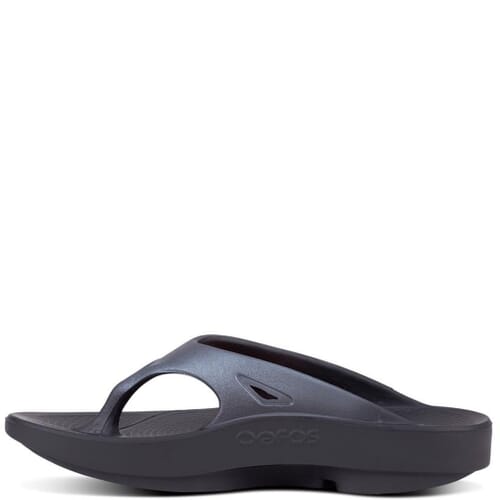Oofos Unisex OOriginal Sport Sandals - Black/Graphite  display picture 2