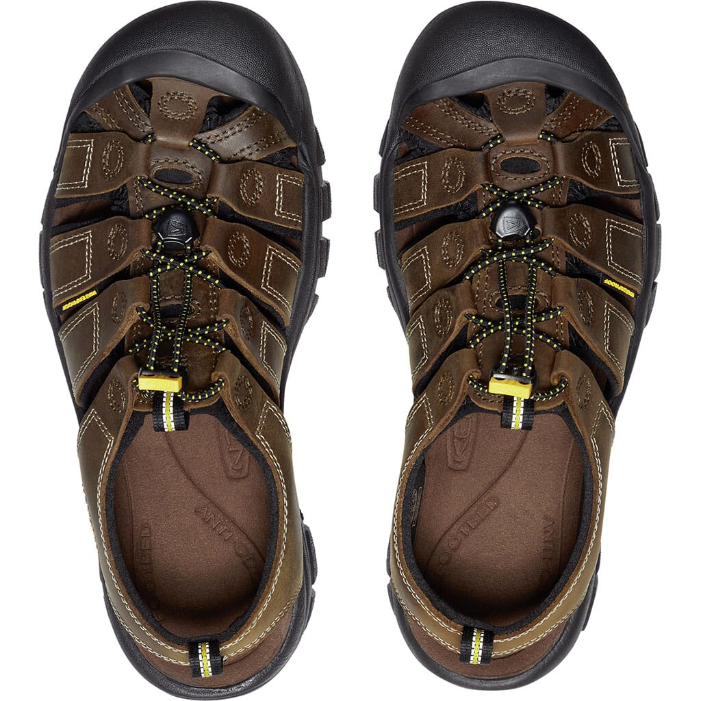 KEEN Men's Newport Wide Leather Sandals - Bison | elliottsboots