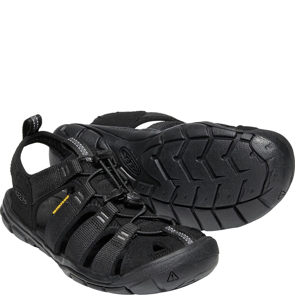 1020662 KEEN Women's Clearwater CNX Sandals - Black/Black