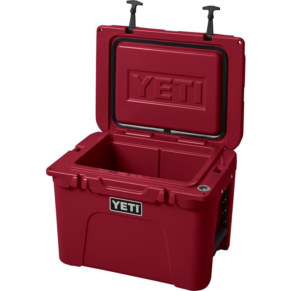 Harvest Red Yeti 35 Cooler for Sale in San Antonio, TX - OfferUp