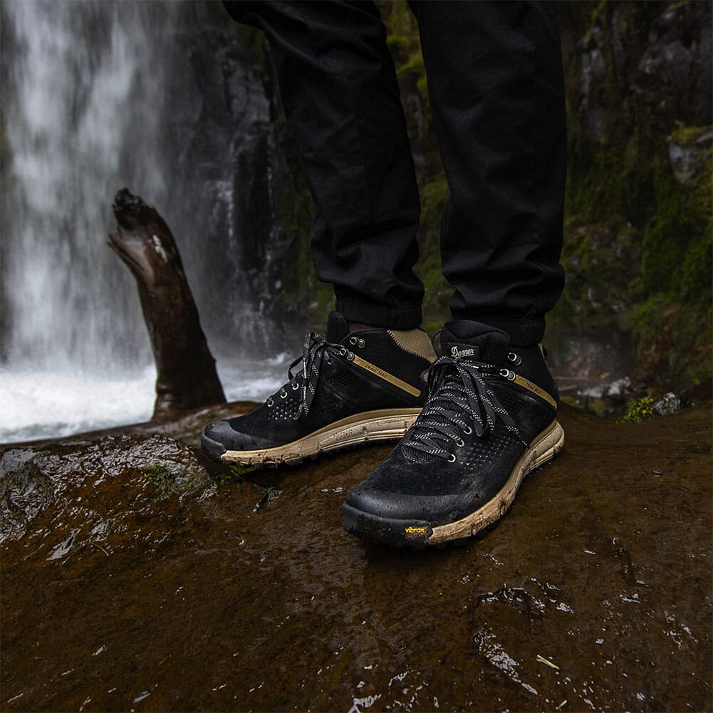 61248 Danner Men's Trail 2650 GTX Mid Hiking Shoes - Black/Khaki