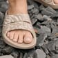 OOFOS Unisex OOahh Slides highlight