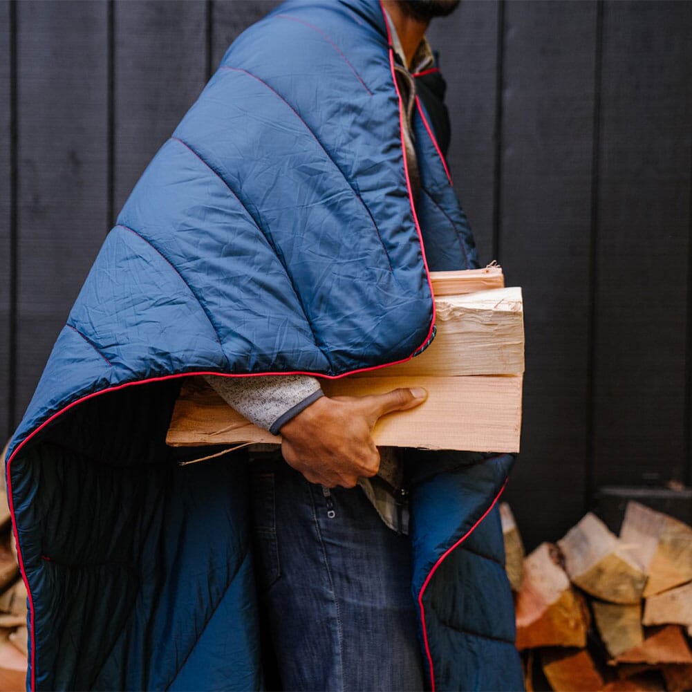 Rumpl Original Puffy Blanket - Deepwater | elliottsboots