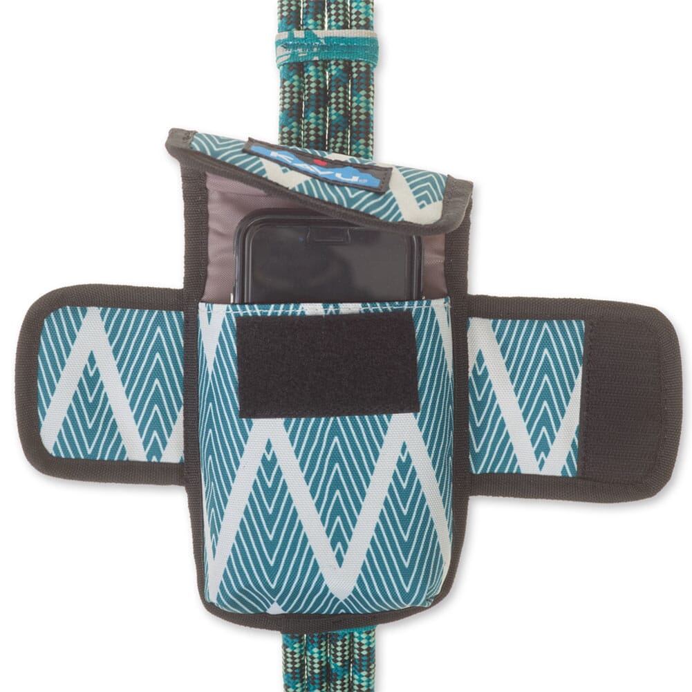 KAVU Women s Phone Booth Case Zig Zag elliottsboots